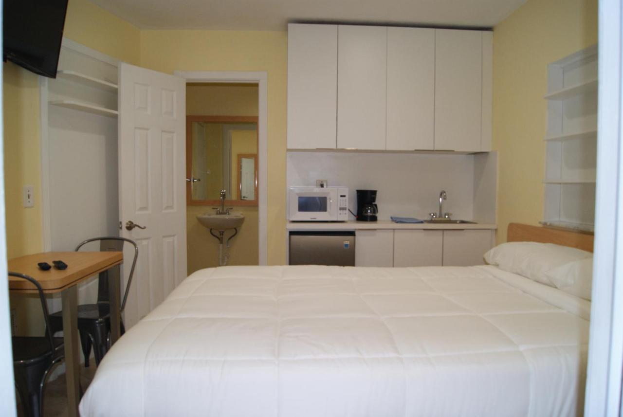 Private Studio Two Miles From Hard Rock Stadium Miami Gardens Exteriör bild